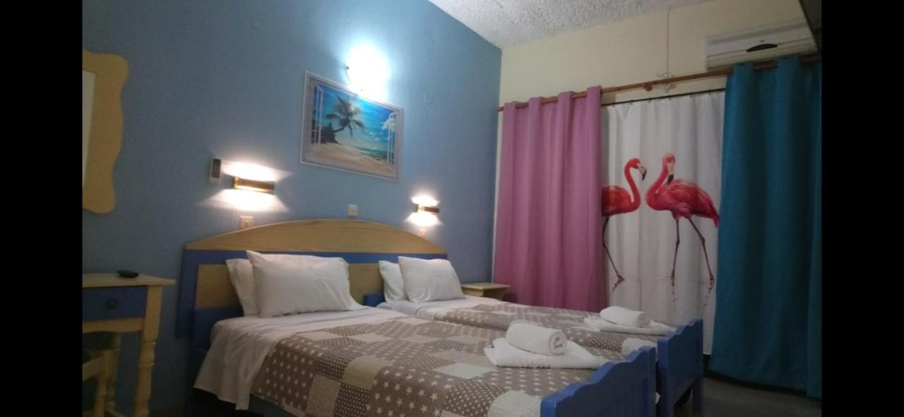 Flamingo Apartments Moraitika Corfu ภายนอก รูปภาพ