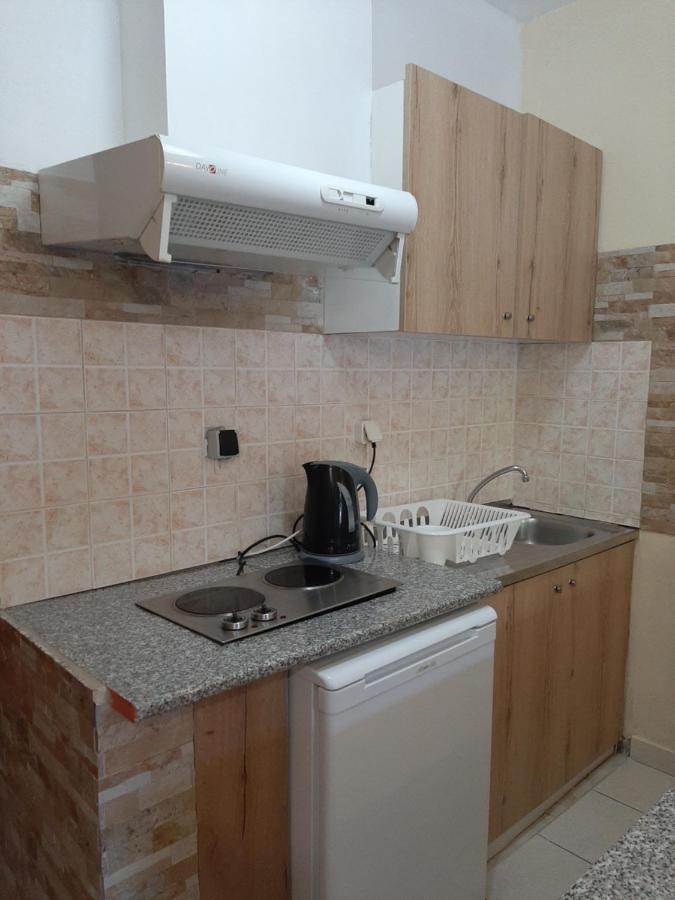 Flamingo Apartments Moraitika Corfu ภายนอก รูปภาพ