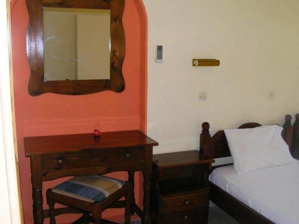 Flamingo Apartments Moraitika Corfu ภายนอก รูปภาพ