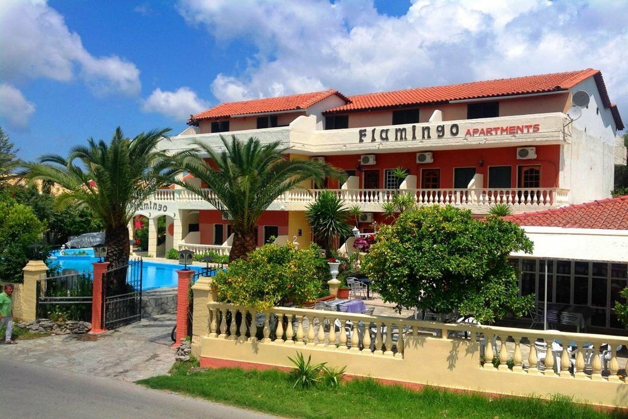 Flamingo Apartments Moraitika Corfu ภายนอก รูปภาพ