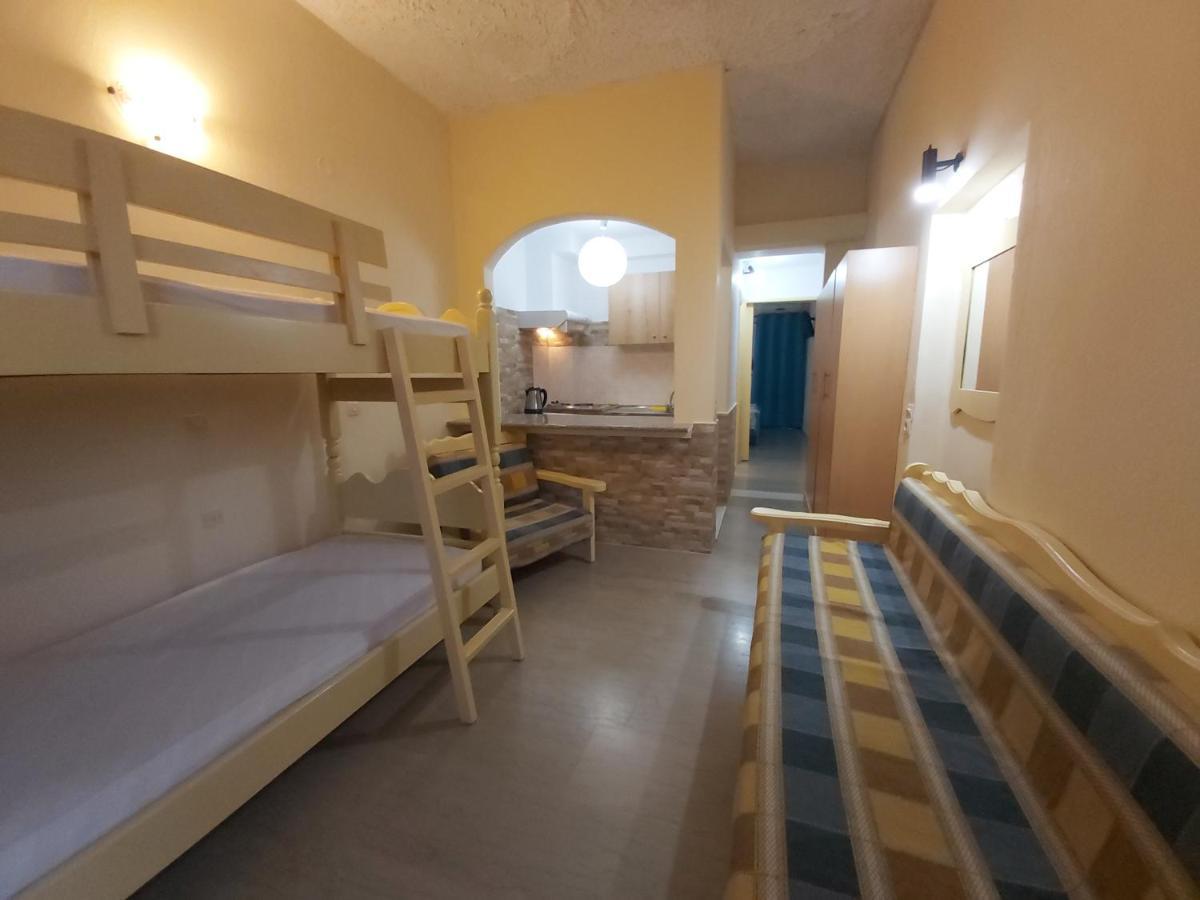 Flamingo Apartments Moraitika Corfu ภายนอก รูปภาพ